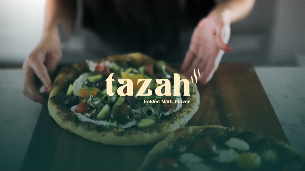 Logótipo TAZAH sobre fotografia de produto